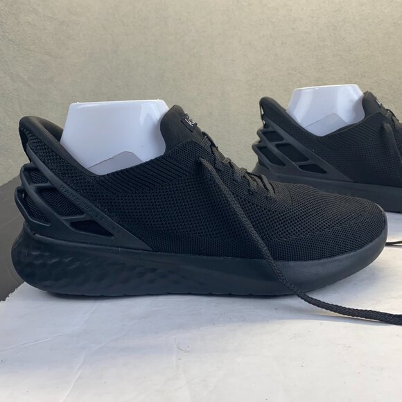 Kizik - Athens Black Outsole Mens 10.5 Womens 12 Wide Athletic Sneaker - Black main image 12